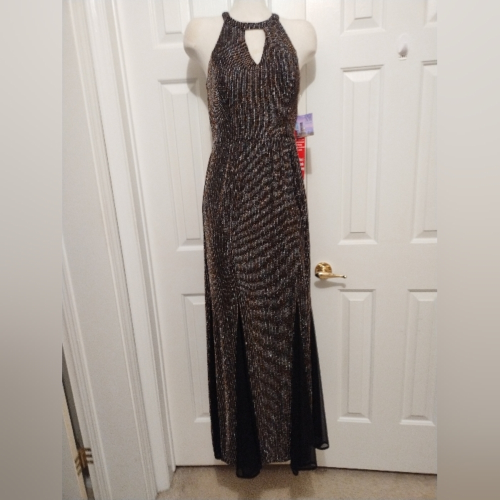 Elegant Black and Gold Evening Gown